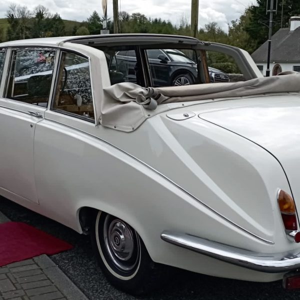 Classic & Executive Wedding Cars Gallery 7