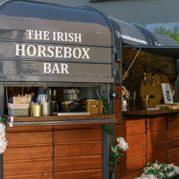 The Irish Horsebox Bar Hire Gallery 4