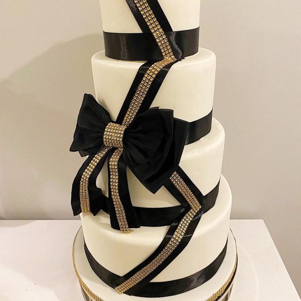 Charming Wedding Cakes Gallery 0
