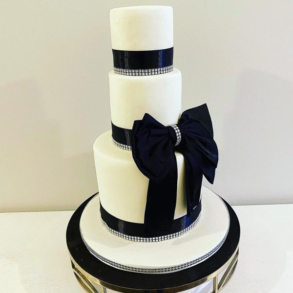 Charming Wedding Cakes Gallery 8