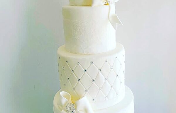 Charming Wedding Cakes Gallery 0