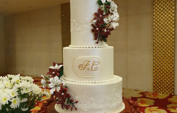 Angela’s Sweet Confections – Bespoke Wedding Cakes Gallery 11