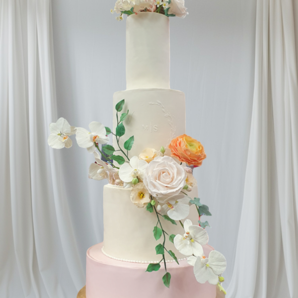 Angela’s Sweet Confections – Bespoke Wedding Cakes Gallery 1