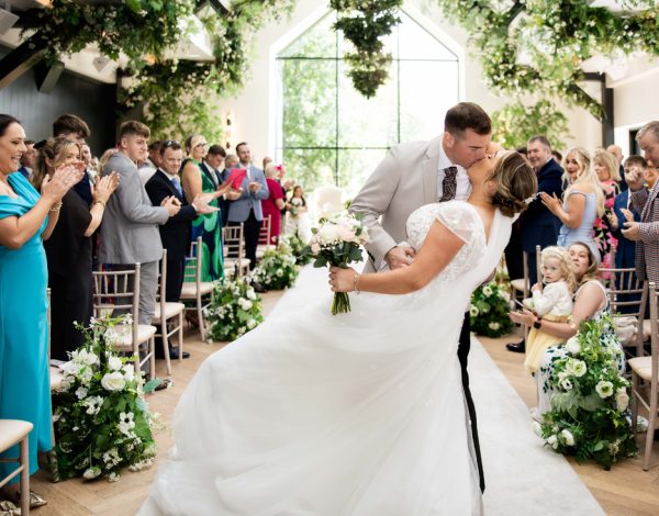 Photographers Listing Category Victoria’s Art – Wedding Photography & Film
