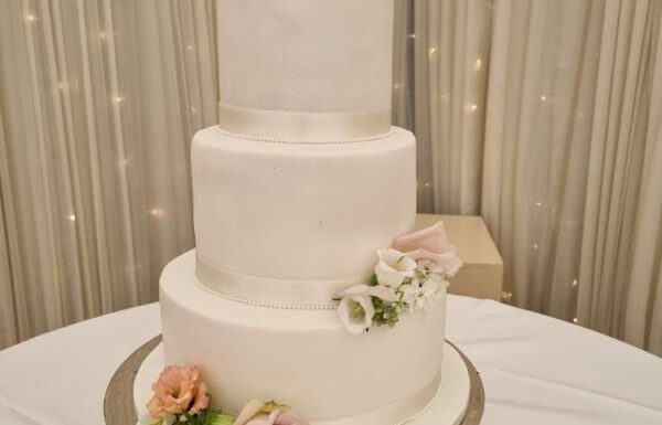 Bernadette Kennelly Wedding Cakes Gallery 6