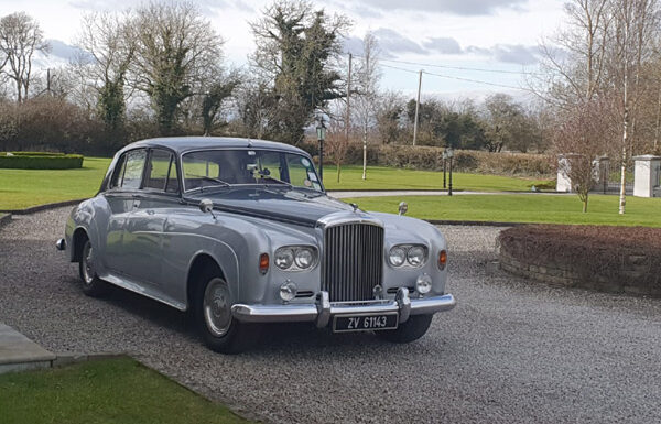 Classic & Vintage Wedding Car Hire Gallery 10