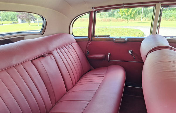 Classic & Vintage Wedding Car Hire Gallery 33