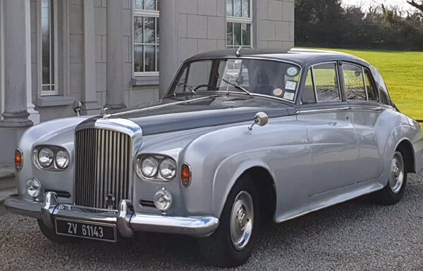 Classic & Vintage Wedding Car Hire Gallery 7