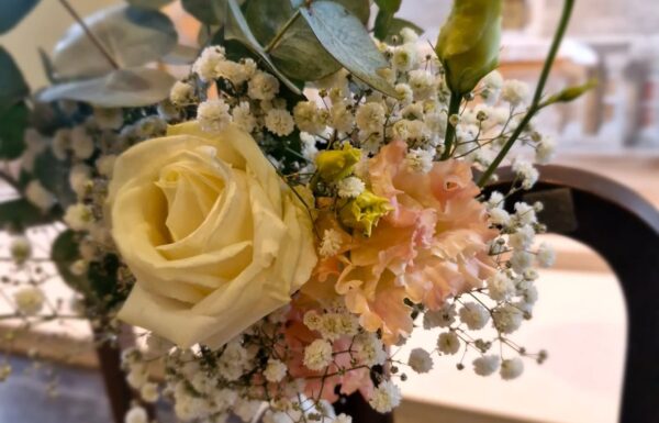 House of Blooms Flower Bar Gallery 7