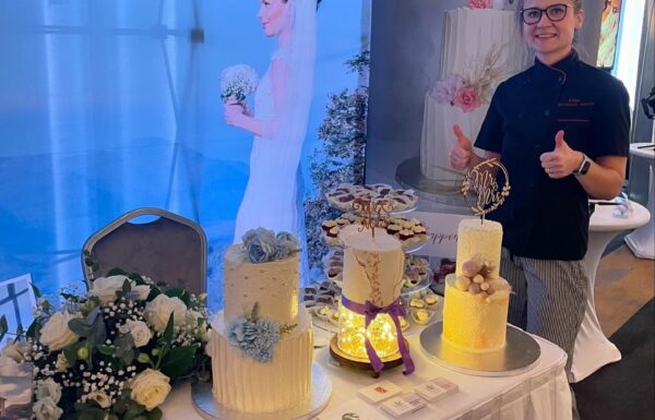 Wedding Cakes & Toppers Category Vendor Gallery Kenmare Bakes