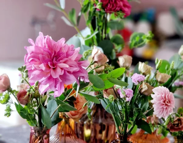 Flowers Listing Category Dellis Flower Studio