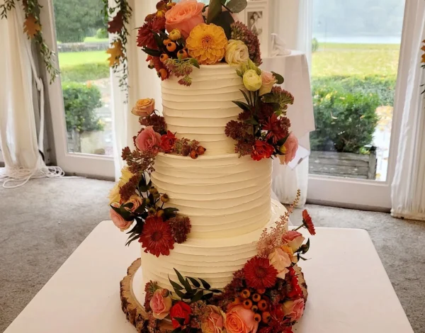 Wedding Cakes & Toppers Listing Category D’s Cakes