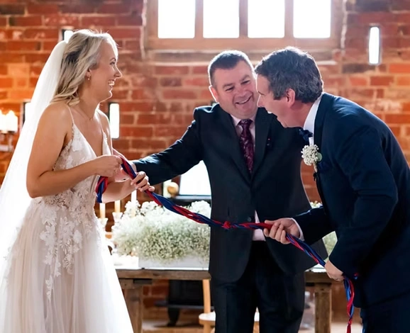 Wedding Celebrants & Registered Solemnisers Listing Category Pat Dunne Celebrant