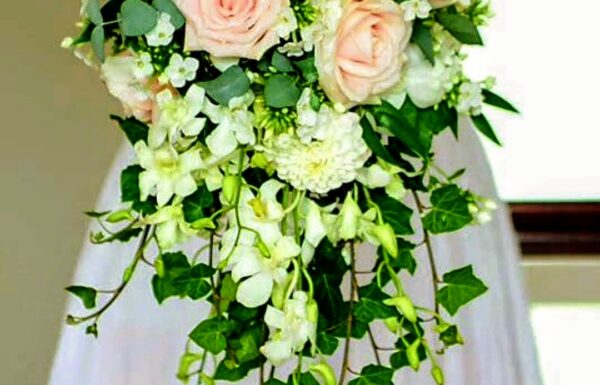 Dellis Flower Studio Gallery 0