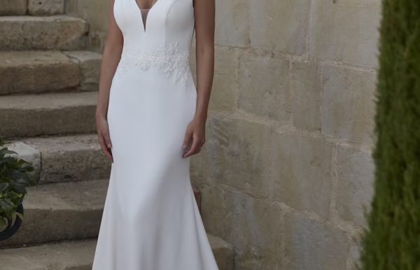 White Designer Studio Gallery 5