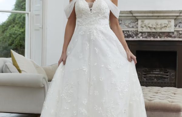 White Designer Studio Gallery 8