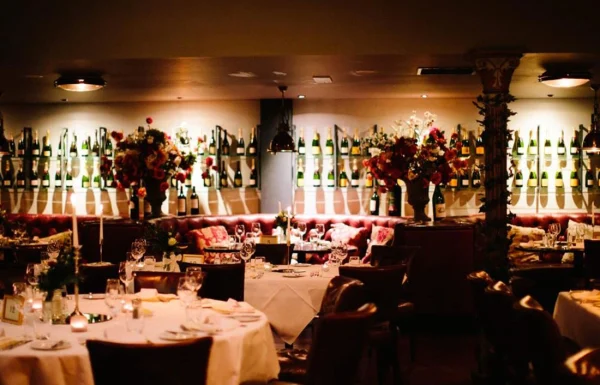 Marco Pierre White Courtyard Bar & Grill Gallery 13