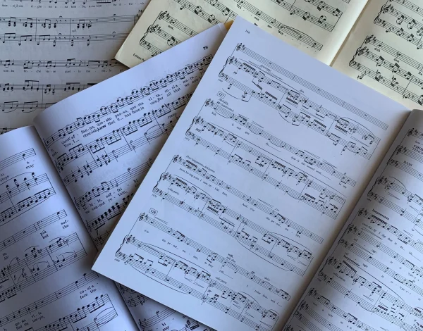 Ceremony & Drinks Reception Music Listing Category Catherine O’Carroll Mezzo-Soprano