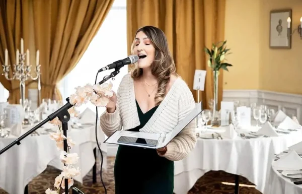 Lauren Michelle Singing Gallery 3